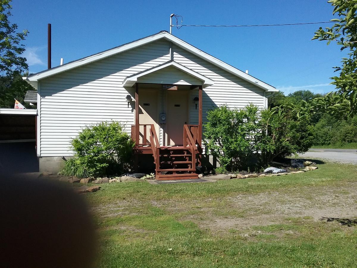 The Forest Lodge And Campground Marienville Exterior photo